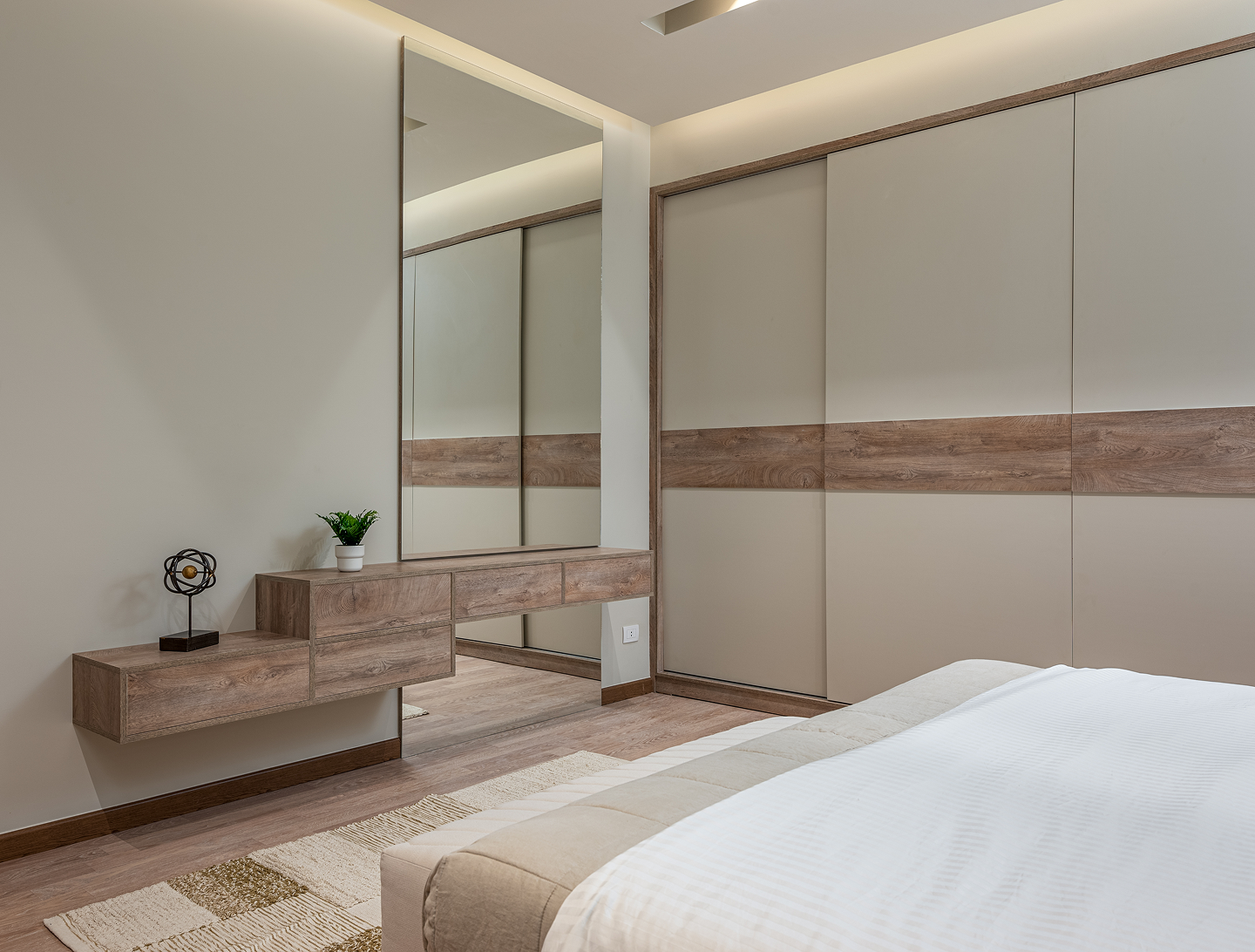 Bedroom cabinetry and wardrobe interior
